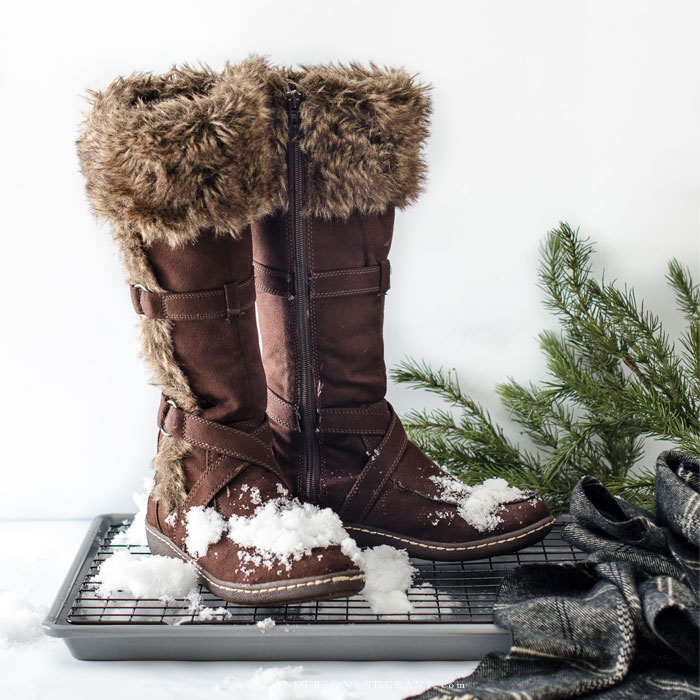During the winter, bringing snowy boots and shoes into the house in inevitable.  But this easy project for a DIY Boot Tray will allow the boots to dry thoroughly and keep the snow and water off of your floors.  |  www.andersonandgrant.com