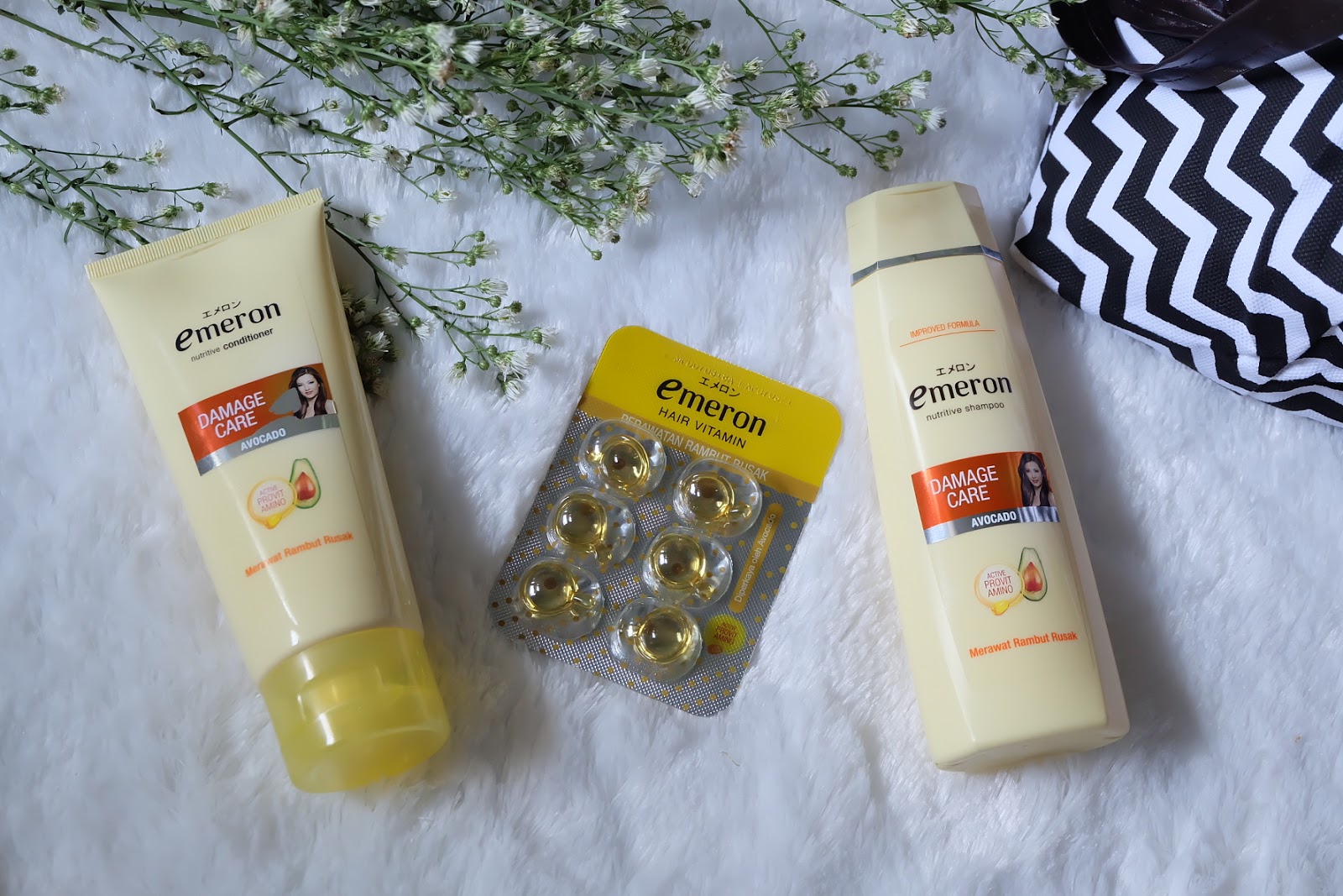 Review: Emeron Complete Hair Damage Care (Shampoo, Hair Vitamin and