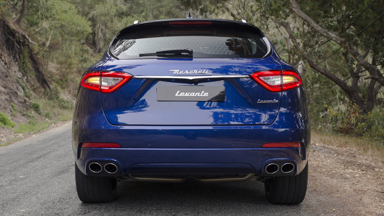 GIÁ XE 5 CHỖ MASERATI LEVANTE CÓ GÌ HAY?.