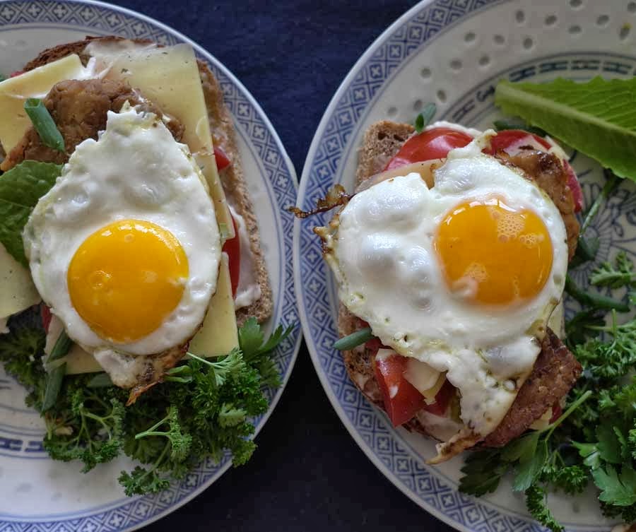 edible culture Tempeh and Egg Sandwich