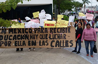 Ayuntamiento OPB no les cumple: Estudiantes mayas salen a las calles para protestar
