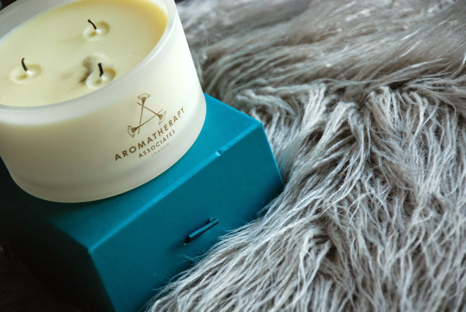 Rest & relaxation week Aromatherapy Associates candle Lemonaid Lies
