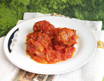 Chiftelute de carne si verdeata, marinate