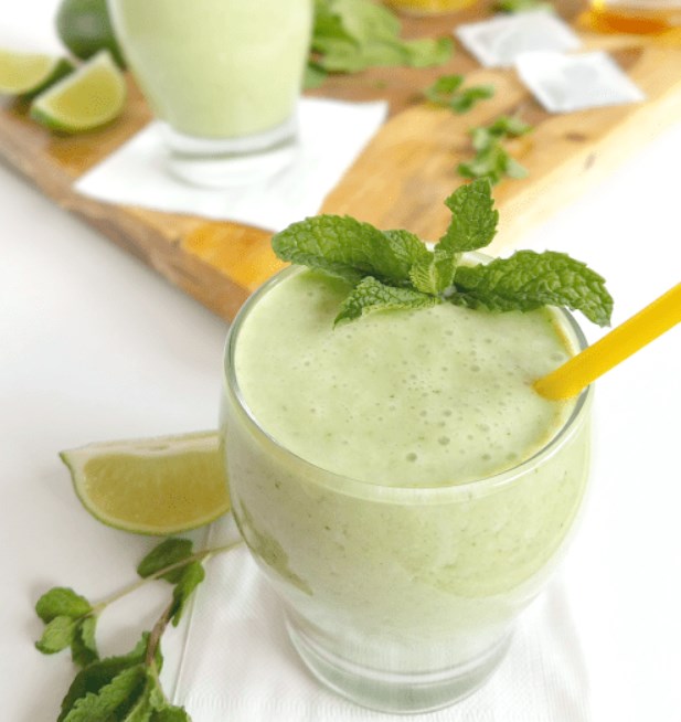 Allergy Busting Green Tea Smoothie #healthydrink #smoothie