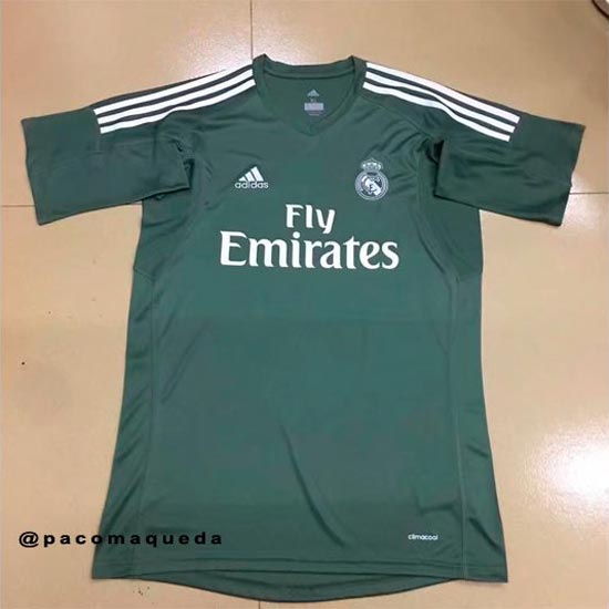 real-madrid-17-18-goalkeeper-kit-2.jpg