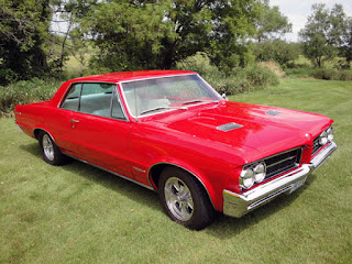 Top 4 Vintage Antique Cars