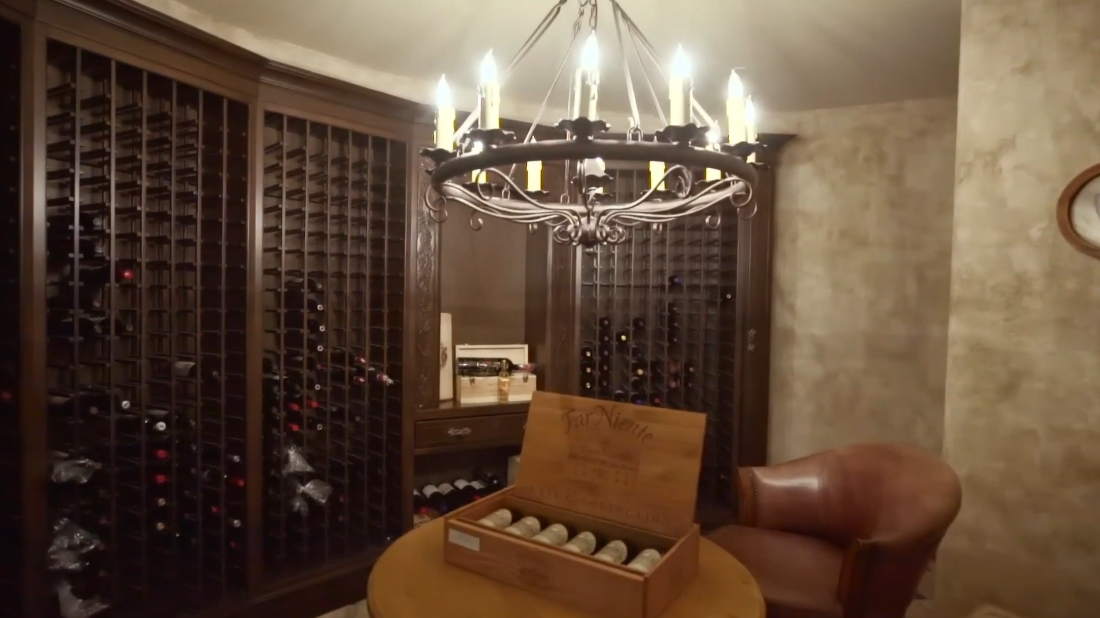 31 Photos vs. 2 Awbrey Ct, Henderson, NV Luxury Mansion Interior Design Tour
