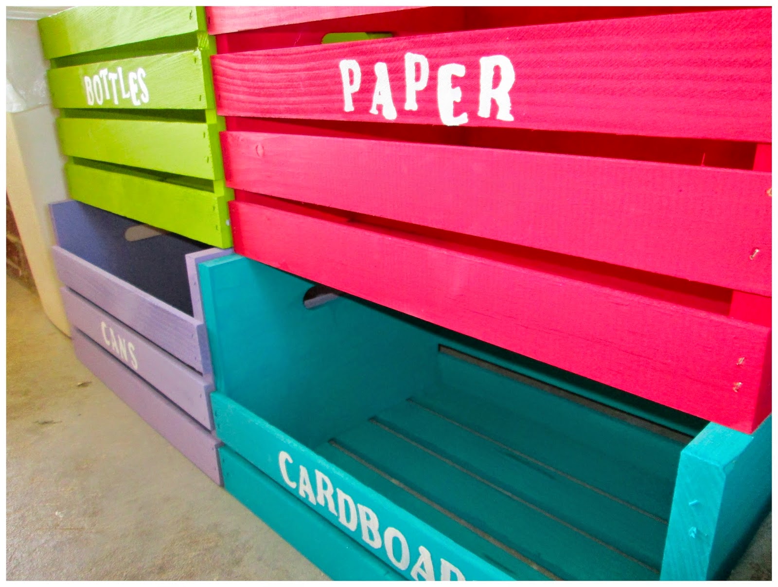 Laura's Plans Easy D.I.Y. Home Recycling Center