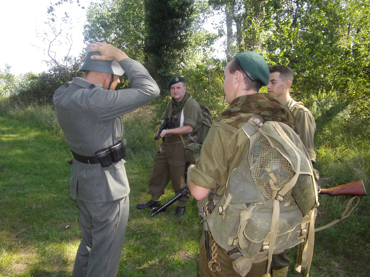 Marine Artillerie Abteilung 204 Ambush...