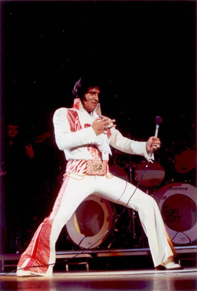 The World of Elvis Jumpsuits: 68 Pictures of Elvis Presley Performing in  His Iconic Jumpsuits During the 1970s ~ Vintage Everyday