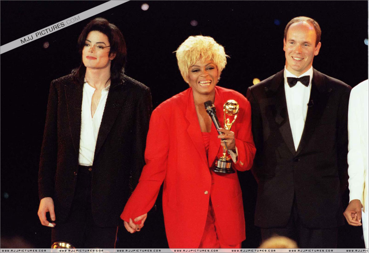 Джексон в монако жив. World Music Awards Монако. Michael Jackson the 8th Annual World Music Awards 1996.