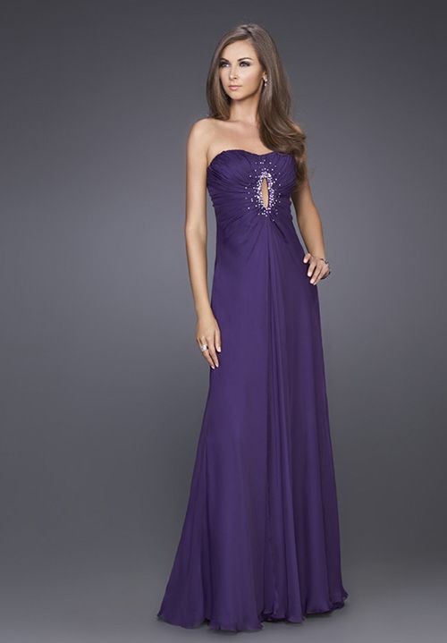 Purple Occasion Dress: Accessorize Your Purple Prom Dress