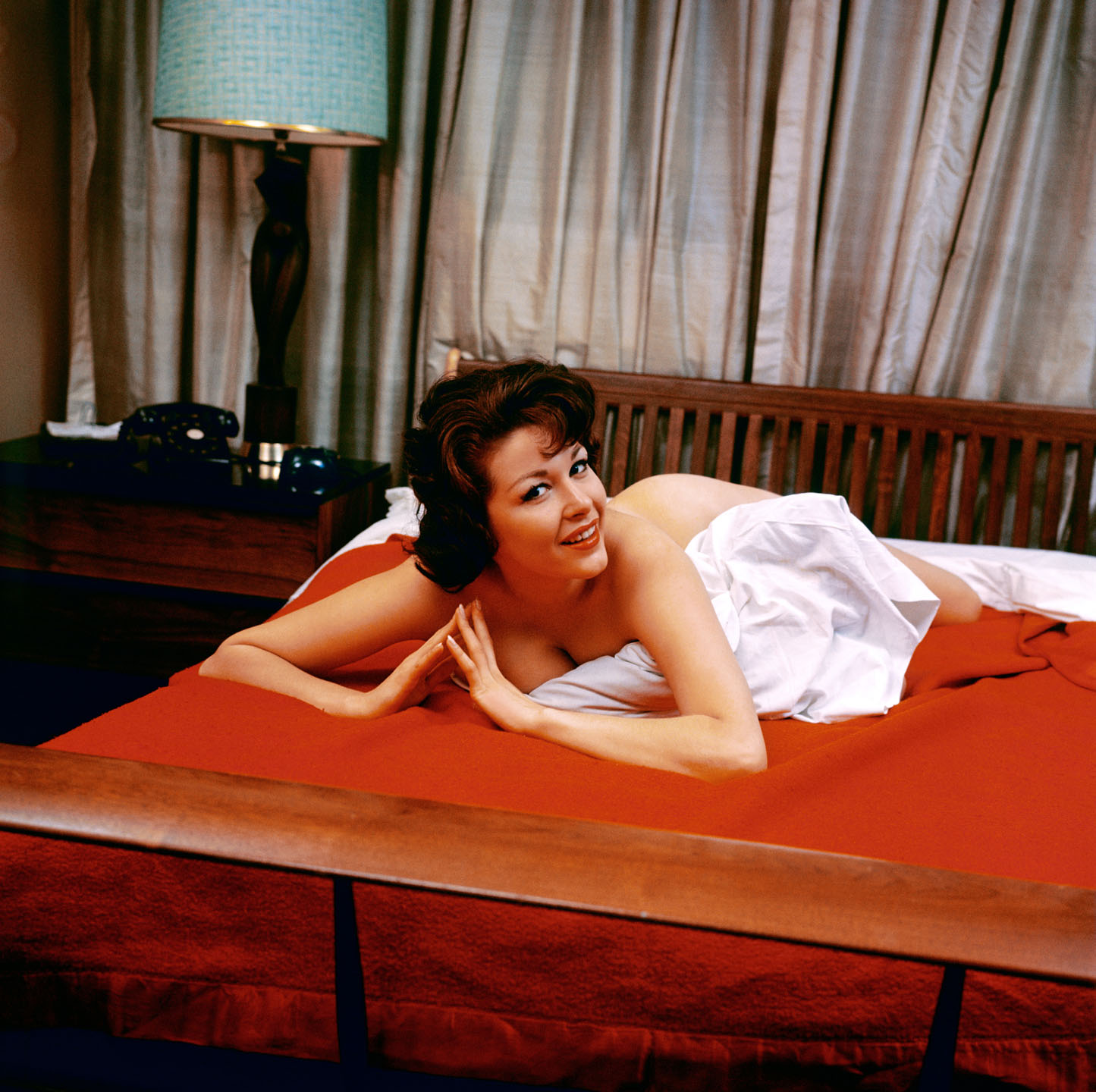 Elaine Reynolds - Miss October / 1959.