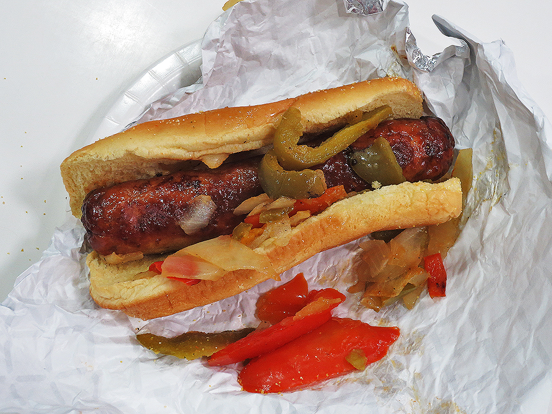 Costco-Italian-Sausage-Sandwich-4.jpg