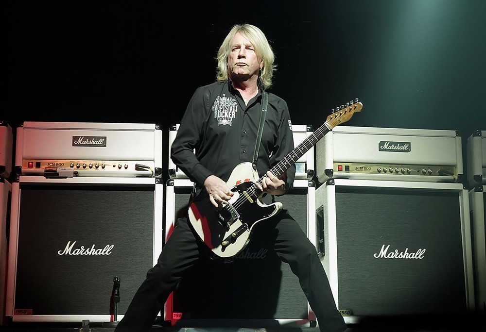 MúsiKQMGusta / MusicILike MUERE GUITARRISTA DE STATUS QUO's guitarist