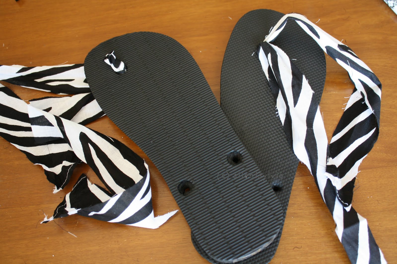 Crayon Freckles Flip Flop Fanatic Diy Decorative Flip Flops