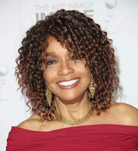 Mid Length Hairstyles For Women Over 40 Direct Hairstyles mid-length-hairstyles-for-women-over-40-direct-hairstyles