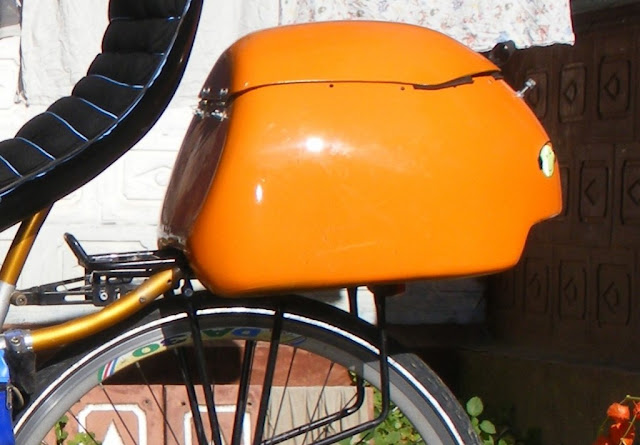 Solid waterproof bike rear pannier