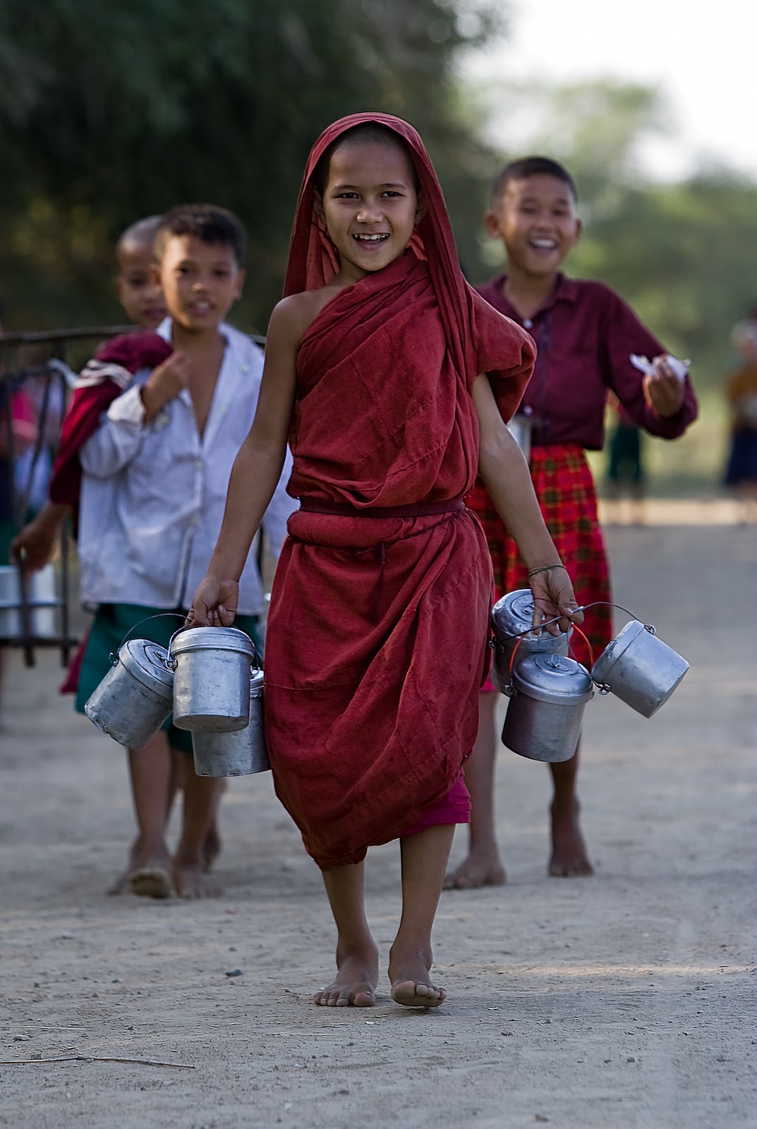 Chłopcy chlopcy,usmiech,bagan,birma