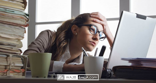 Minum Air Saat Stres? Terbukti Ampuh Lho! Minum Air Saat Stres? Terbukti Ampuh Lho!