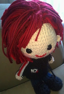 http://translate.google.es/translate?hl=es&sl=en&tl=es&u=http%3A%2F%2Fchoco-minto.tumblr.com%2Fpost%2F40561018101%2Fmass-effects-commander-shepard-amigurumi-pattern