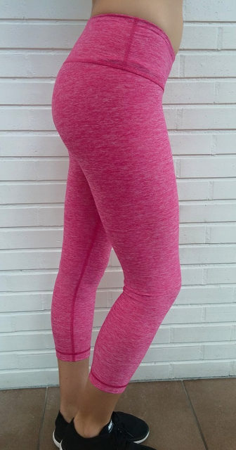 http://www.anrdoezrs.net/links/7680158/type/dlg/http://shop.lululemon.com/products/clothes-accessories/pants-yoga/Wunder-Under-Pant-31552?cc=14666&skuId=3617222&catId=pants-yoga