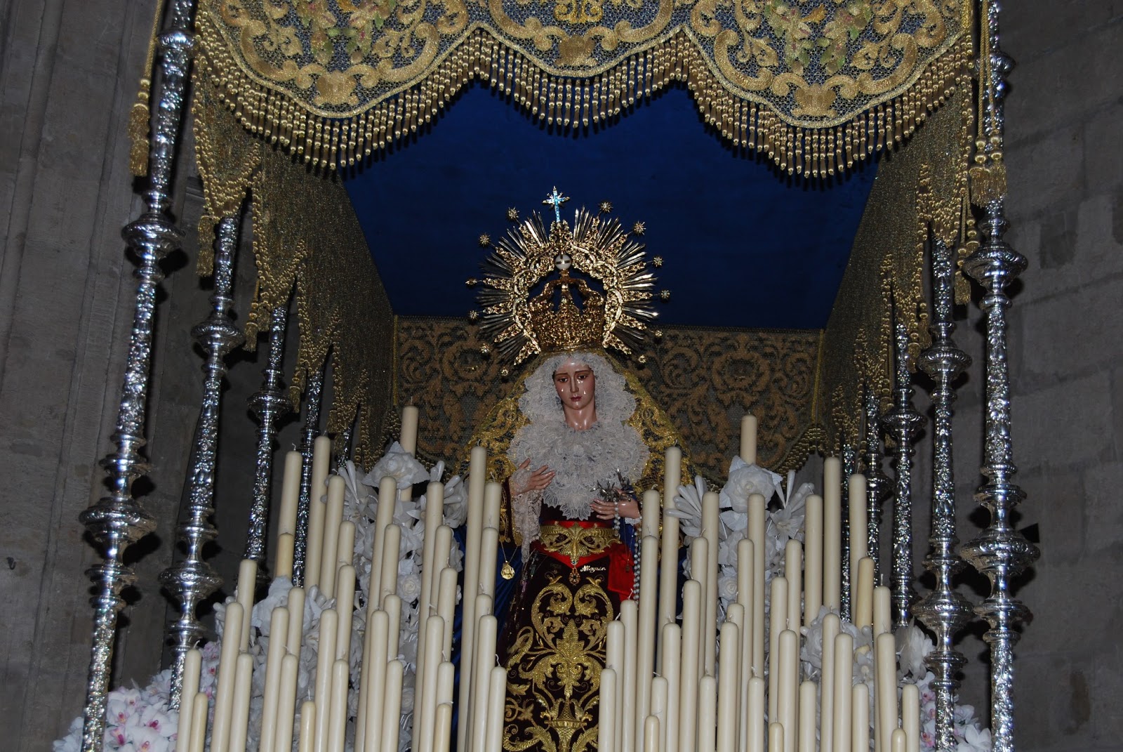 Hermandad de la Borriquilla Granada Paso de Nuestra Señora de la Paz