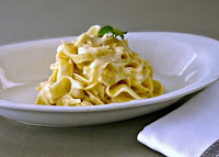 fettuccine Alfredo ή fettuccine al triplo burro - by https://syntages-faghtwn.blogspot.gr