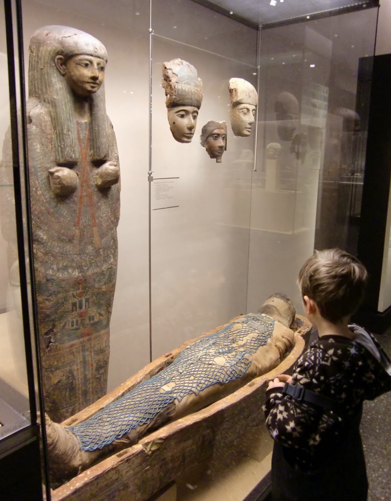 Angelo mamos puslapis: Bazelis (Basel) ir... mumijos