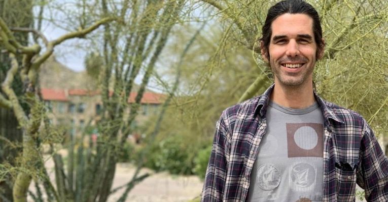 A Man Is Facing Up To Twenty Years In Prison For Offering Water To Migrants In Desert A Man Is Facing Up To Twenty Years In Prison For Offering Water To Migrants In Desert