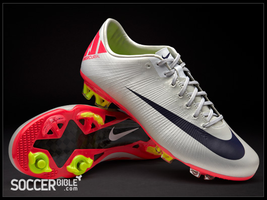 RARE Nike Mercurial Vapor III R9 FG Men's Soccer Cleats