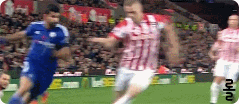 도발하는 디에고 코스타 그리고 그 결말.gif | 인스티즈