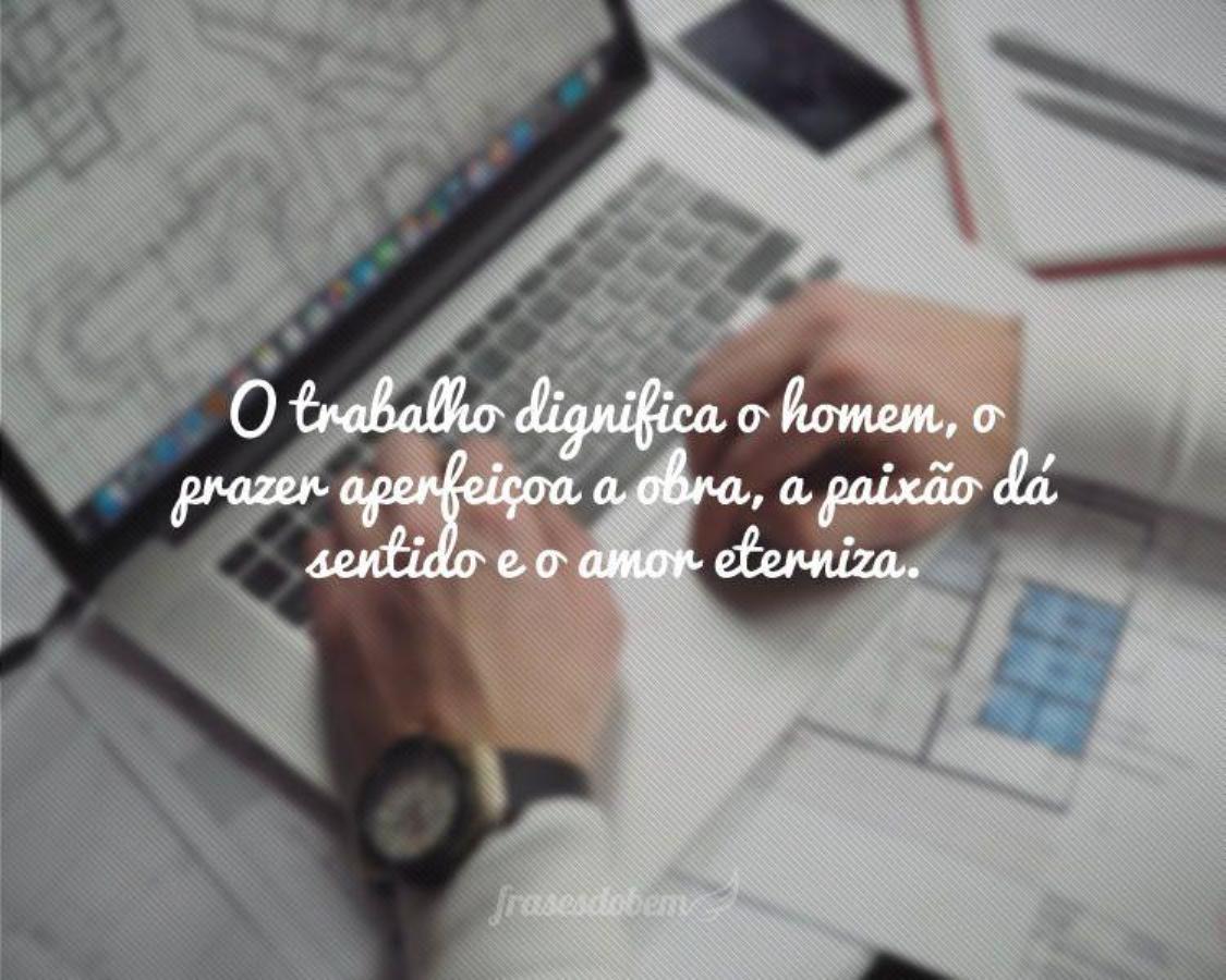 Parabéns trabalhador, nesse dia do trabalho celebre o merecido descanso!