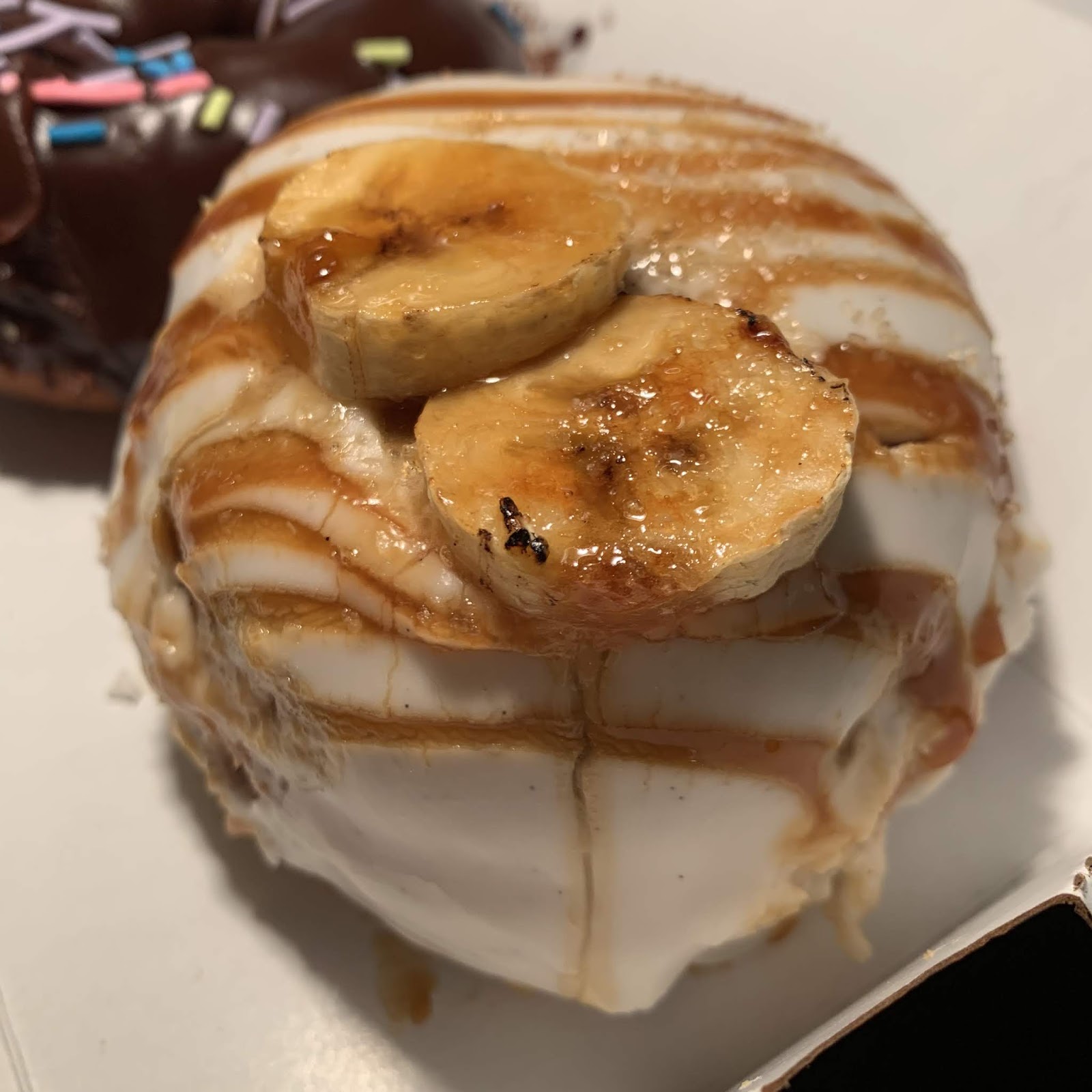 Hawaii Mom Blog Visit Las Vegas District Donuts. Sliders. Brew.