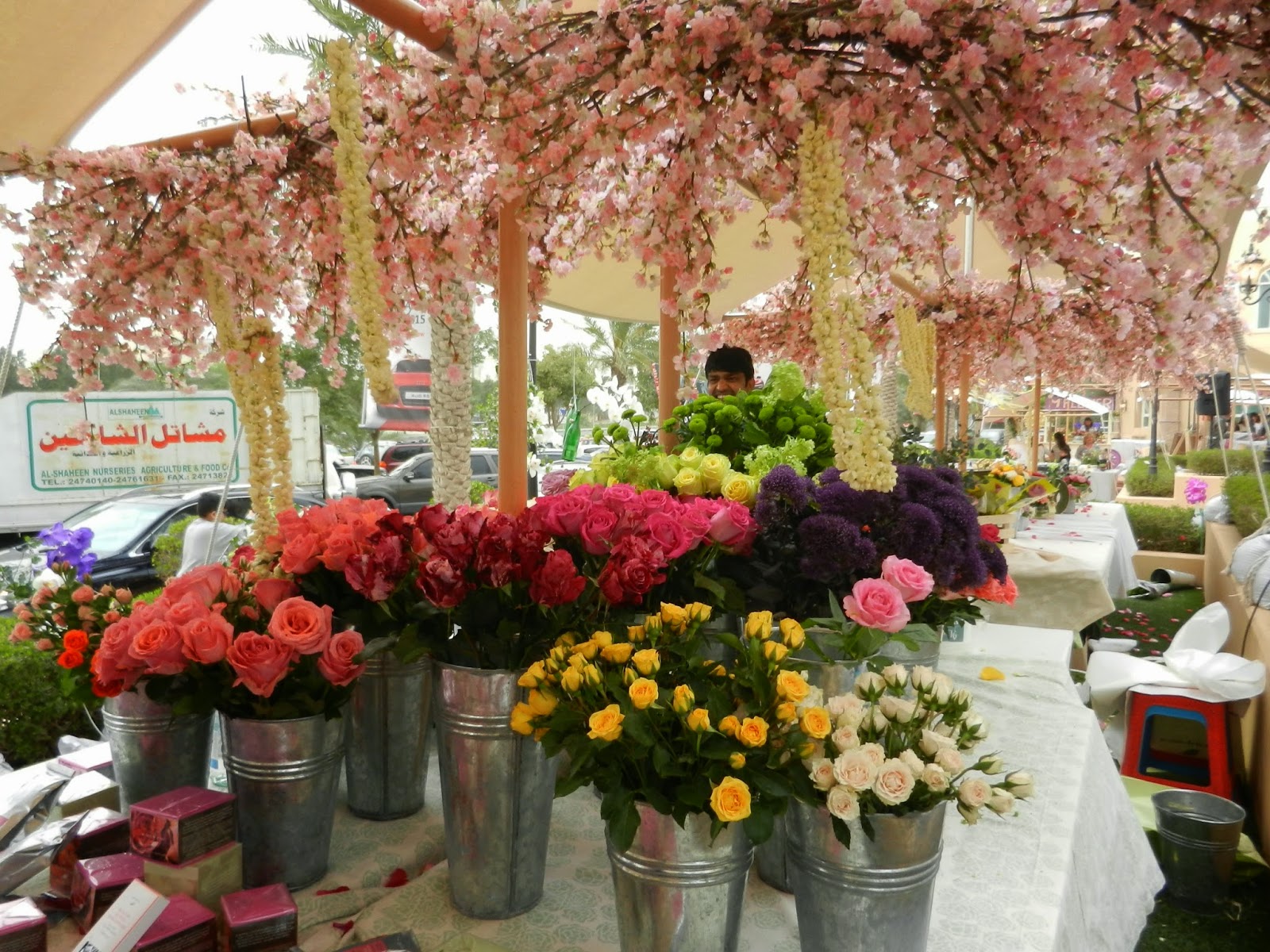 Kuweight 64: DELIGHTFUL ARGANA FLOWER BAZAAR