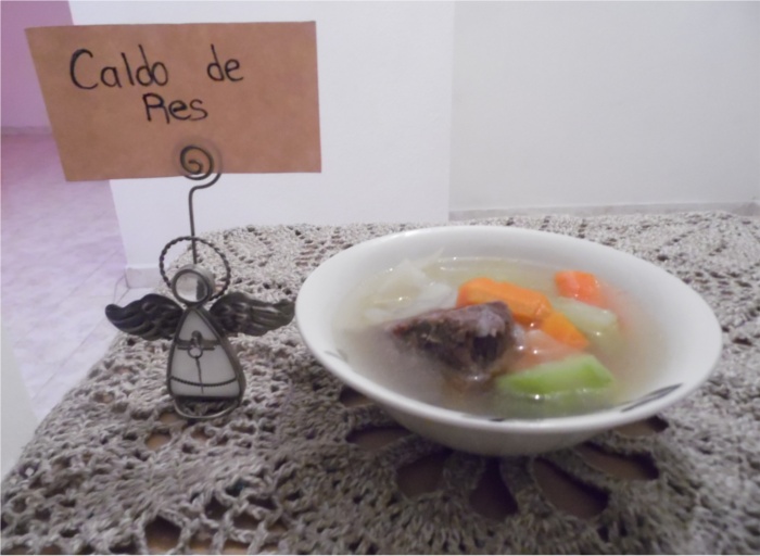 Caldo de res