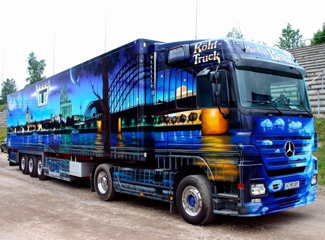 Truk Modifikasi Terbaru-hitam biru