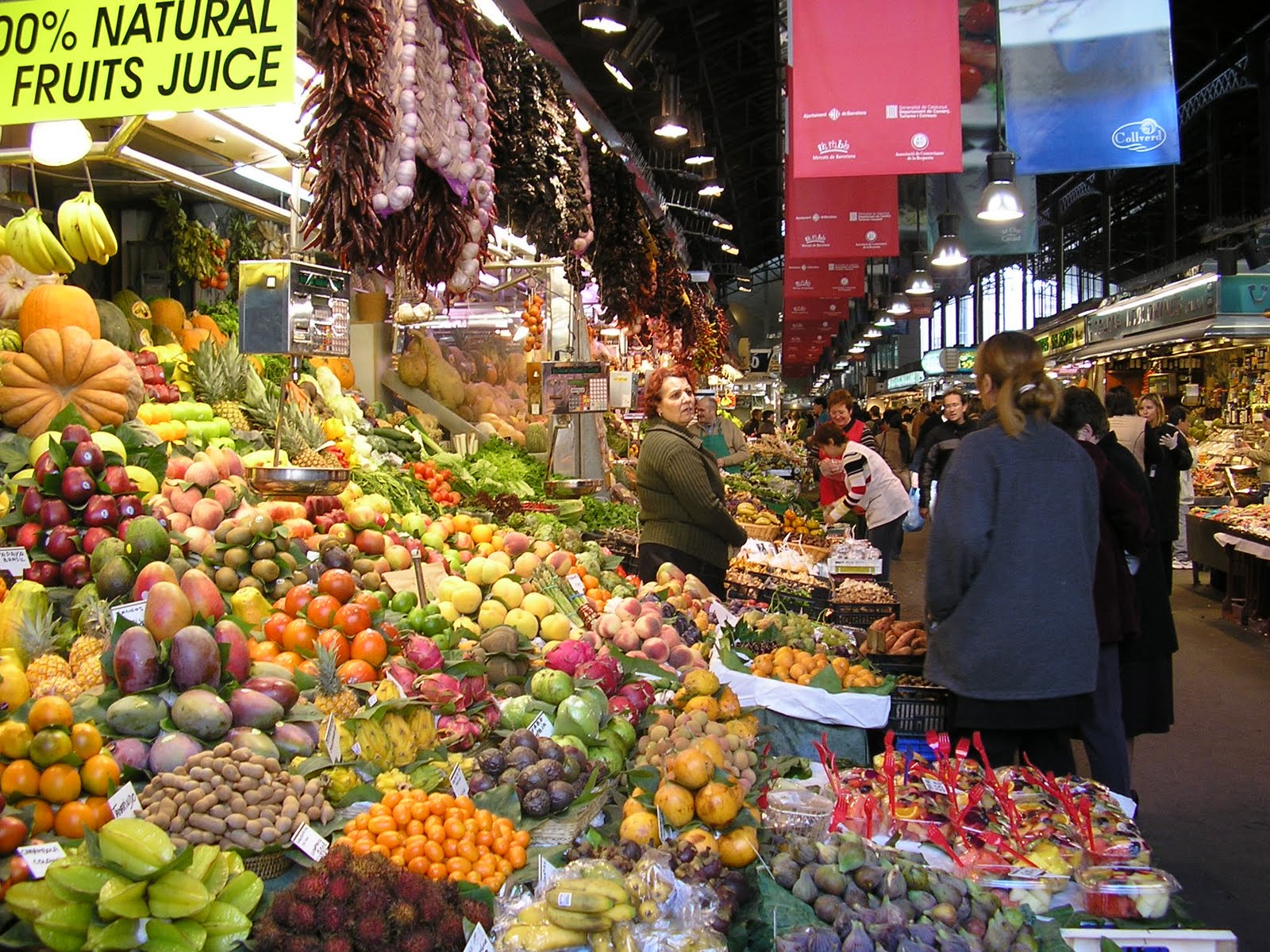 BeyondThePale: Shopping Heaven: Barcelona's La Boqueria BeyondThePale: Shopping Heaven: Barcelona's La Boqueria