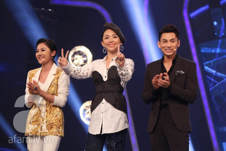 Bat ngo voi su lot xac cua cau be ngheo thi Vietnam Idol Kids - Anh 2