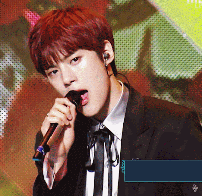 오늘자 앉아서 부르는 몬스타엑스 아름다워.gif | 인스티즈