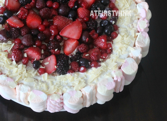 forest fruit whipcream cake with green tea cream