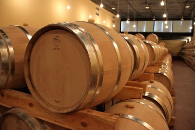 SALA DE BARRICAS DE BODEGAS COMENGE. BLOG ESTEBAN CAPDEVILA SALA DE BARRICAS DE BODEGAS COMENGE. BLOG ESTEBAN CAPDEVILA