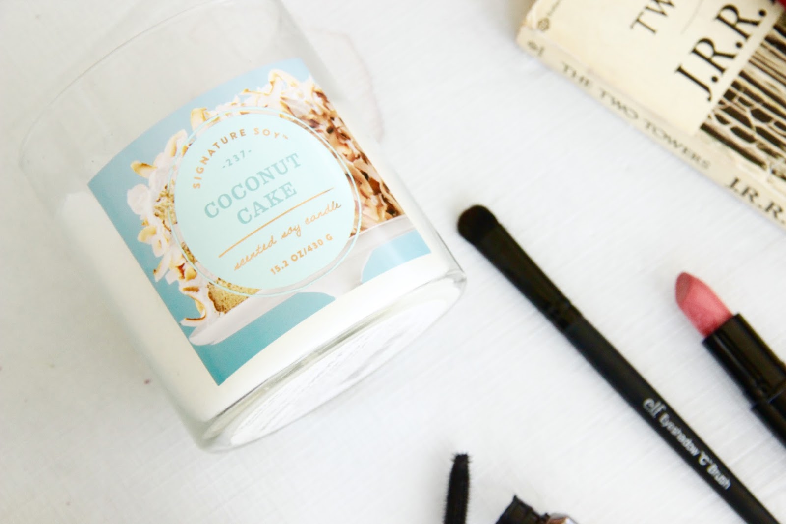 Signature Soy Coconut Cake Candle Signature Soy Coconut Cake Candle