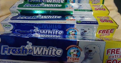 lion fresh and white toothpaste