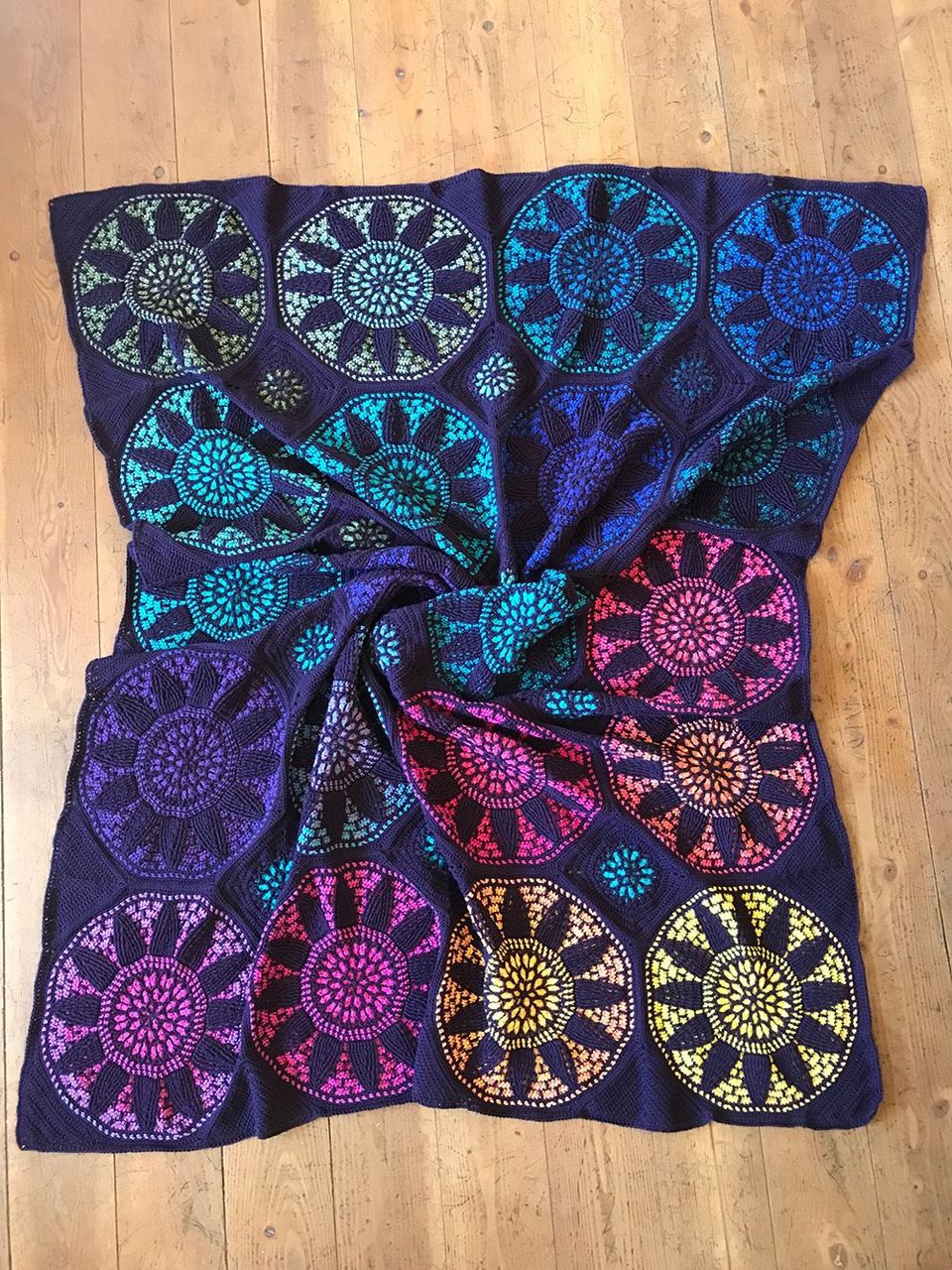 Stained Glass Wonder crochet blanket or pillow LillaBjörn's Crochet World