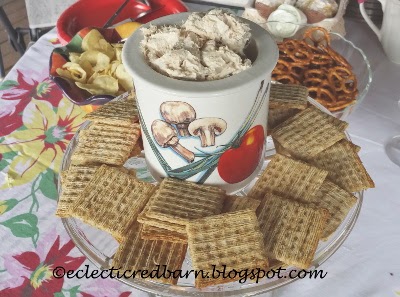 Eclectic Red Barn: Tuna Spread with crackers