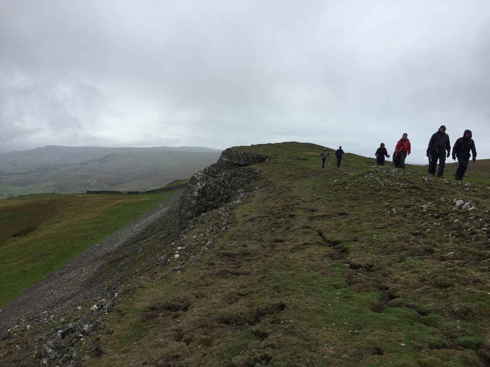TeamWalking Hill Skills & Outdoor Adventures Boots and Beer Walking