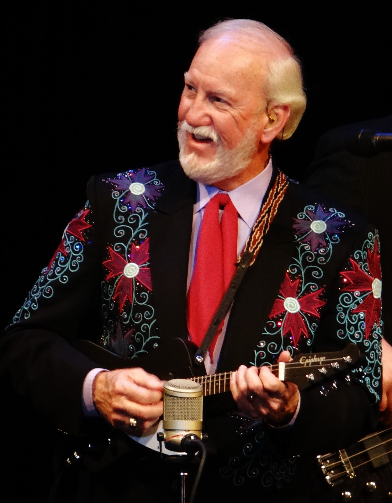 Homespun Devotions The Inner Views Of Doyle Lawson