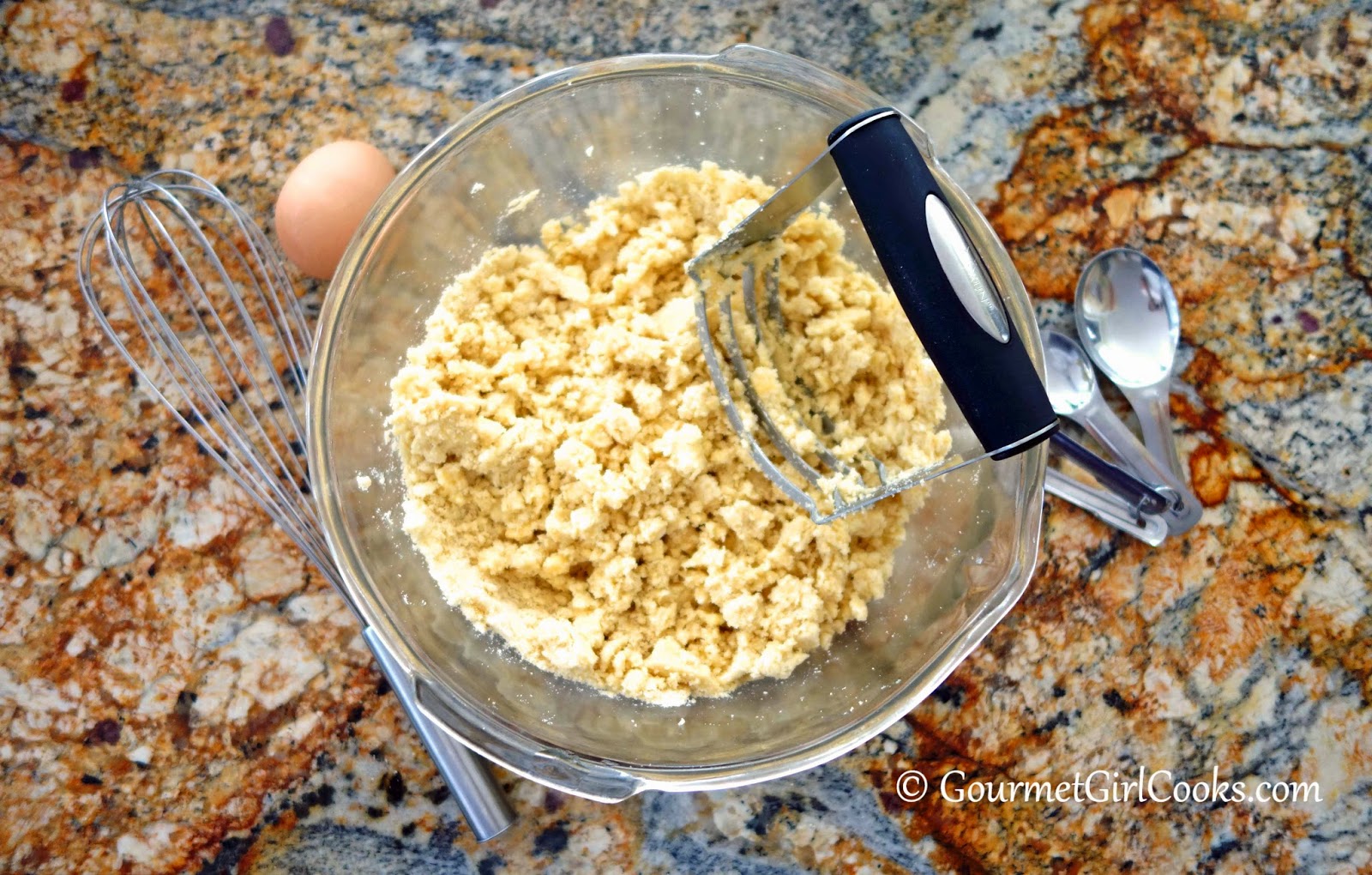 Gourmet Girl Cooks Southwestern Scrambled Eggs, Buttermilk Biscuits