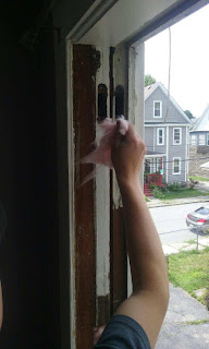 Insulating the pockets during replacement window installation
